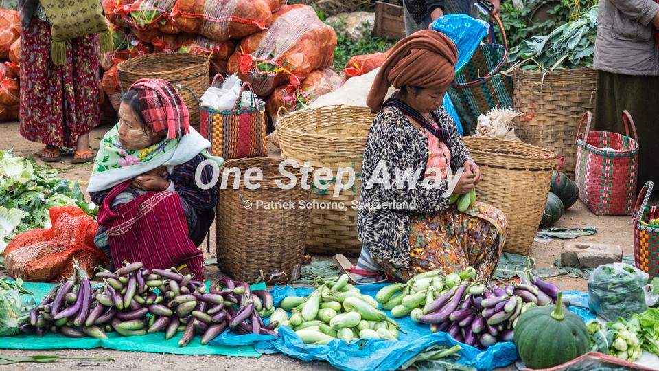 Myanmar - Kalaw / Local morning market, lokaler Morgen Markt