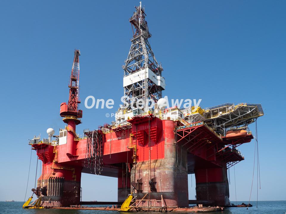 Namibia - Walvis Bay / Oel platform, Bohrturm