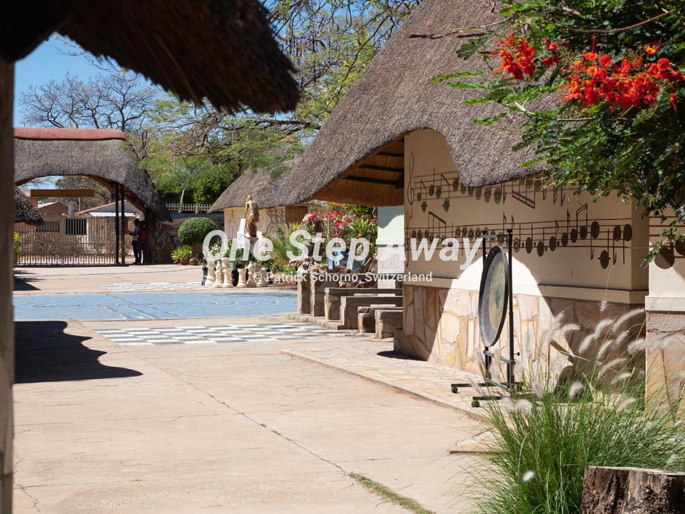 Namibia - Tsumeb / Art Performance Center music place, Musik Platz