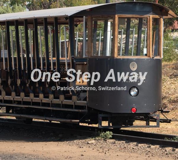 Namibia - Livingstone / old train wagon Pure Africa, alter Bahnwagen Pure Africa